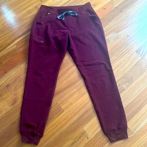 Burgundy Figs scrub pant